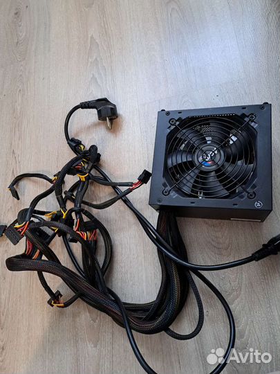 Блок питания aerocool 700w