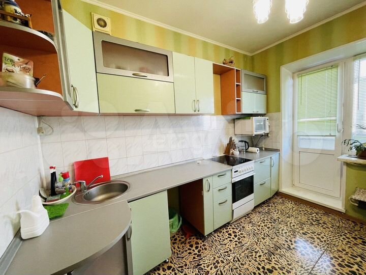 4-к. квартира, 86 м², 5/5 эт.