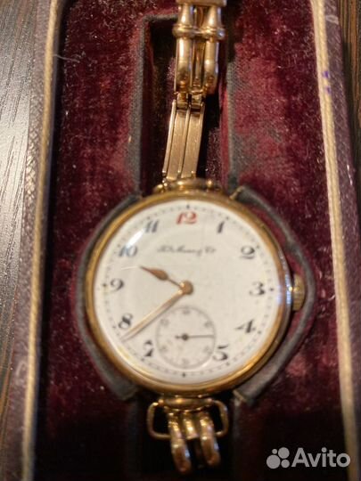 Золотые часы с браслетом старинные Г.Мозерь и К