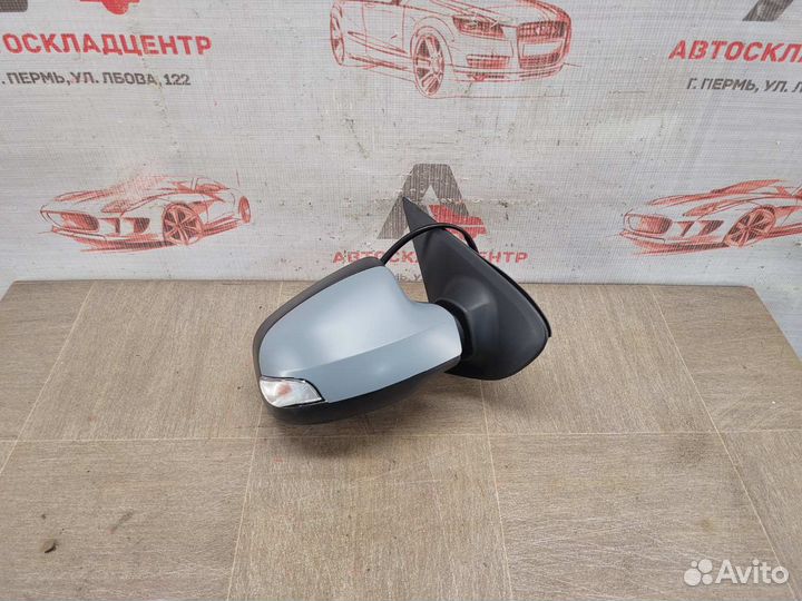 Зеркало правое Renault Logan с 2014 года электро