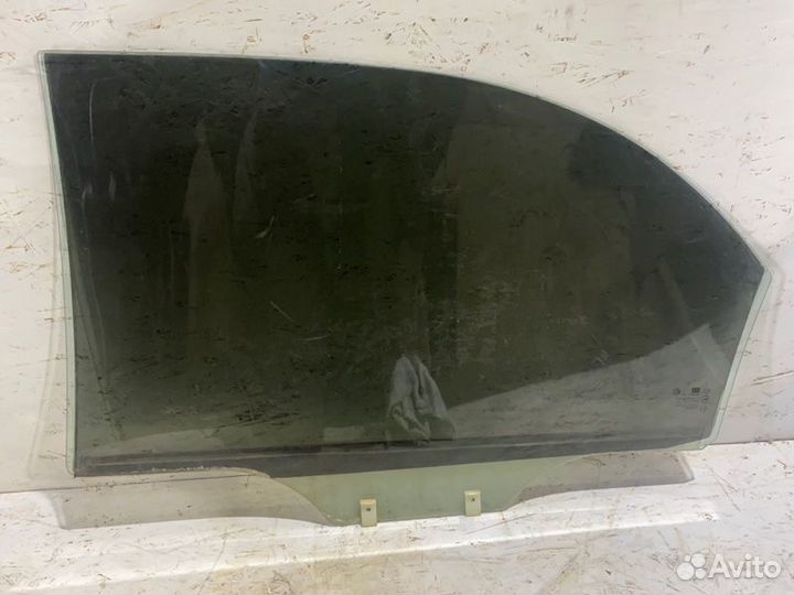 Стекло двери заднее правое Kia Spectra седан S6D