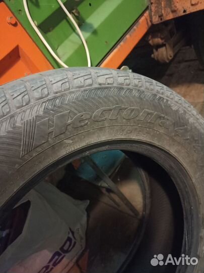 Matador MP 85 Hectorra 4x4 225/65 R17 102H