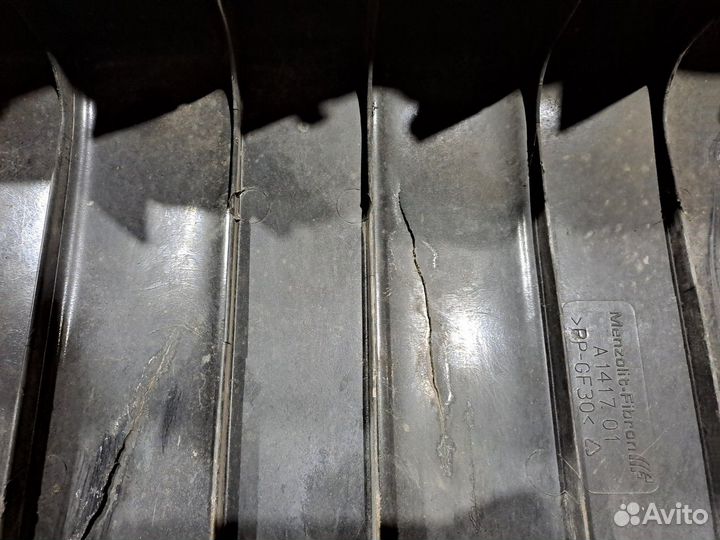 Крышка ящика акб Man TGA, Man TGS, Man TGX