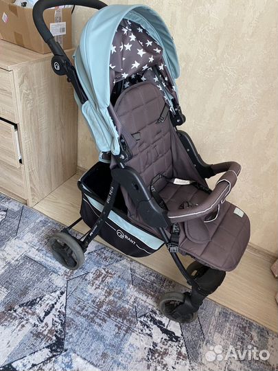 Прогулочная летняя коляска легкая