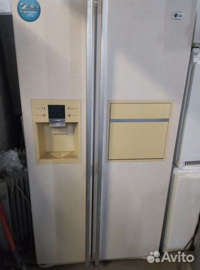 Холодильник LG Side By Side