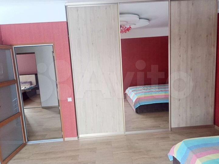 Комната 22 м² в 4-к., 2/2 эт.