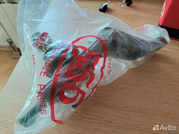 Шаровая опора SB3804R, SB3561