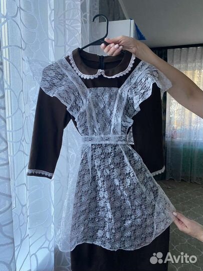 Коричневая форма на последний звонок+ фартук