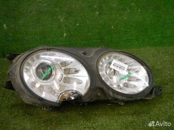 Фара правая Bentley Flying Spur