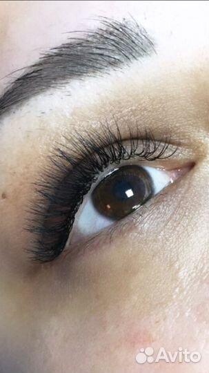 Наращивание ресничек