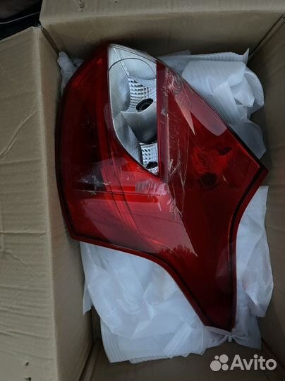 Фара задняя правая форд фокус 3 2013г