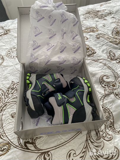 Зимние ботинки для мальчика 23