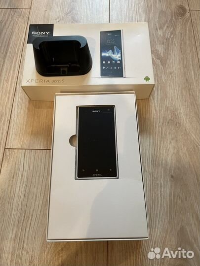Sony Xperia acro S