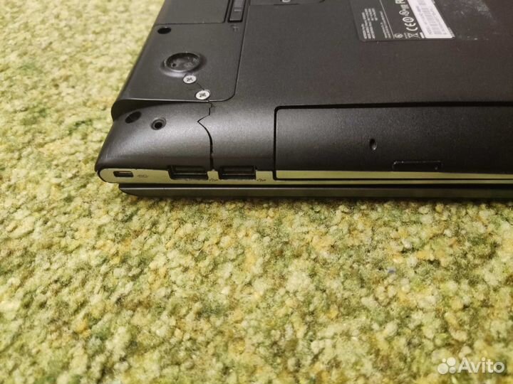 Ноутбук samsung amd A10 / 8gb озу / SSD 360 gb