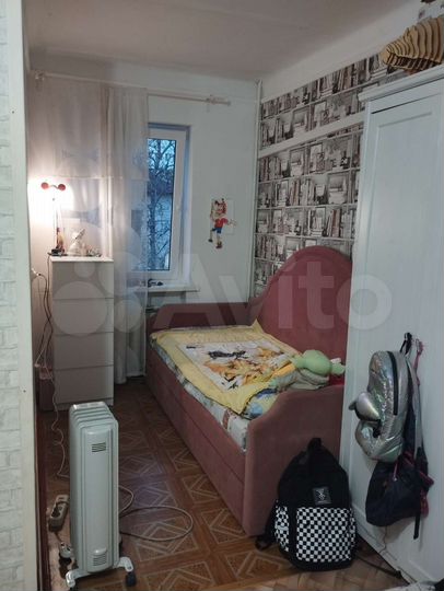 2-к. квартира, 43 м², 4/4 эт.