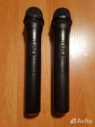 Беспроводной микрофон VR