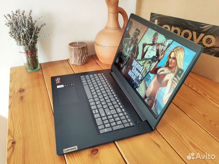 Большой Игровой 17,3 FHD IPS/3.5Ггц/8гб DDR4/SSD