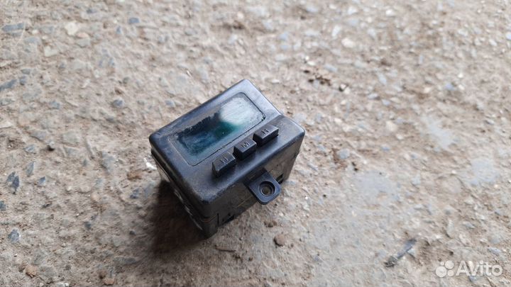 Hyundai Sonata EF - часы