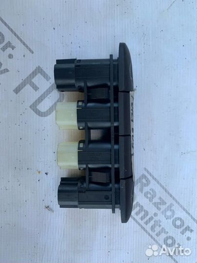 Кнопка обогрева сидений передняя Ford Mondeo 2 BFP