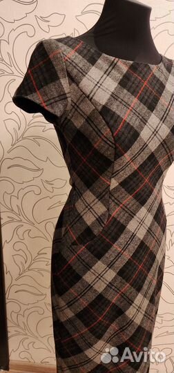 Платье Oliver 42 р-р шерсть