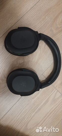 Беспроводные наушники razer barracuda