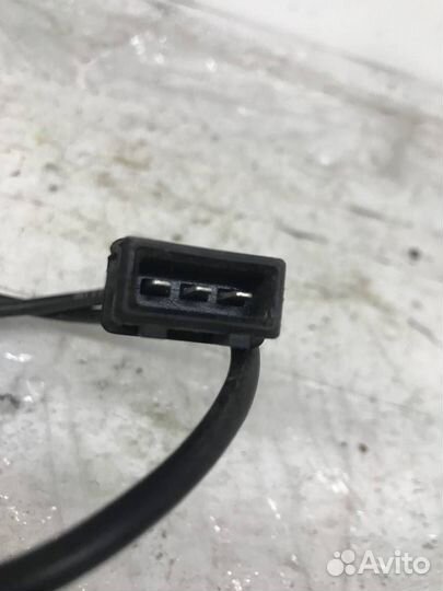 Датчик положения коленвала