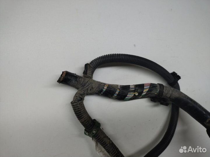 Блок предохранителей Toyota Tundra 5.7 2018