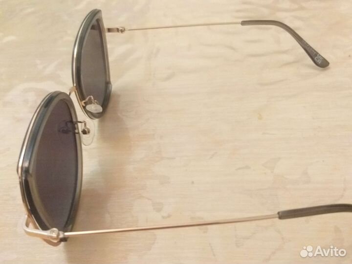 Солнцезащитные очки женские