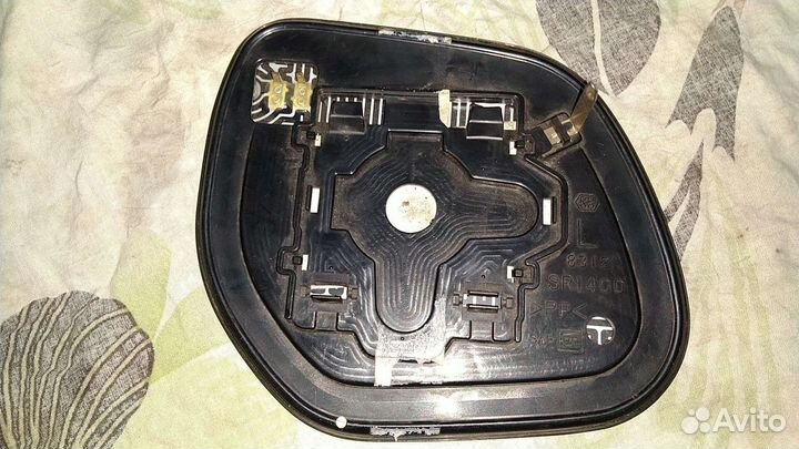 Зеркальный элемент Оутлендер Пежо Ситроен