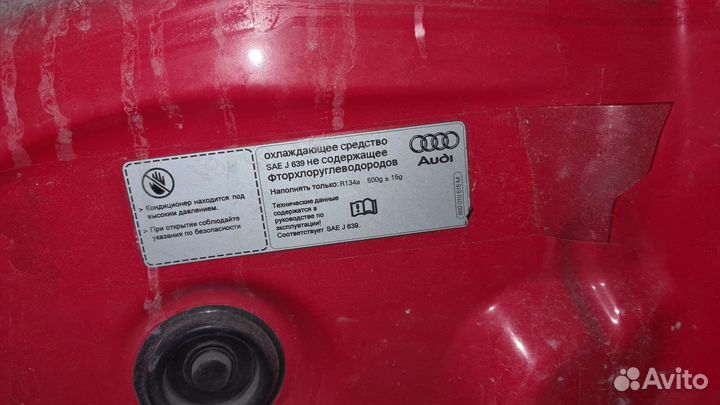 Капот audi a1