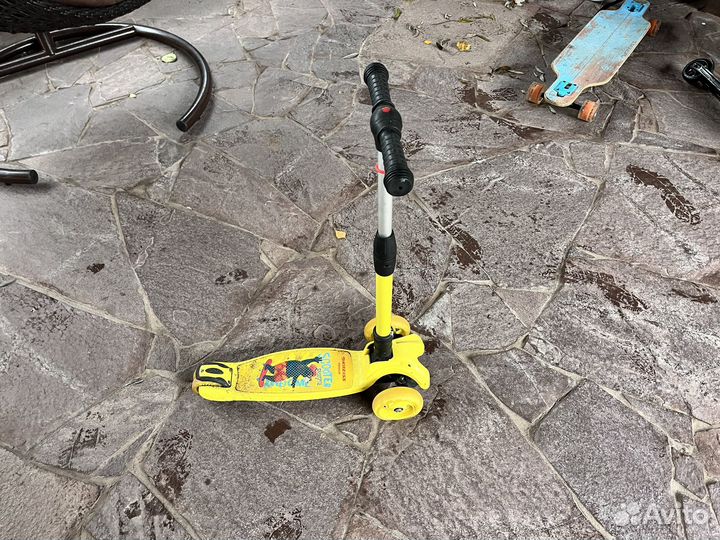 Самокат 3х колесный