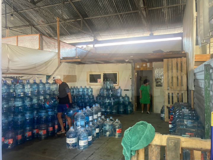 Склад, 300 и 100 м²