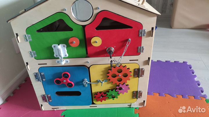 Развивающие игрушки для малышей