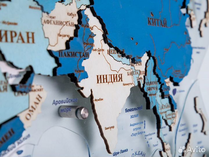 Деревянная карта мира на стену Джозани