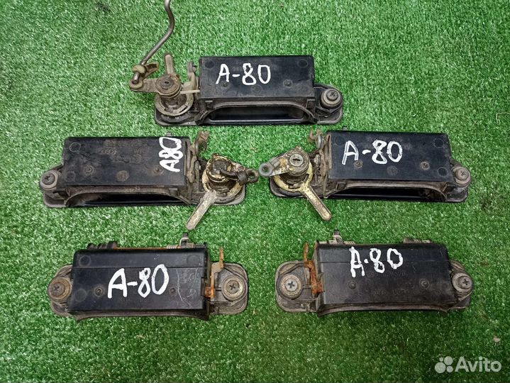 Наружные ручки дверей Audi 80 B3 B4