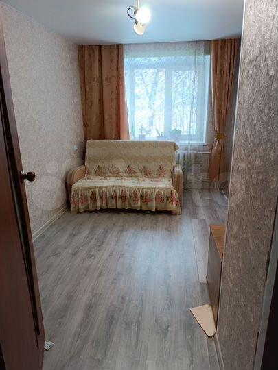 Комната 11 м² в 3-к., 4/5 эт.