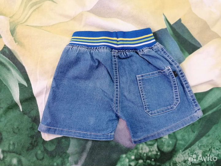 Джинсовые шорты