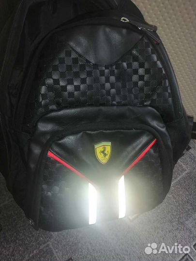 Рюкзак школьный