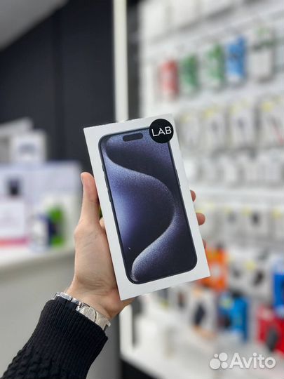 iPhone 15 Pro, 256 ГБ