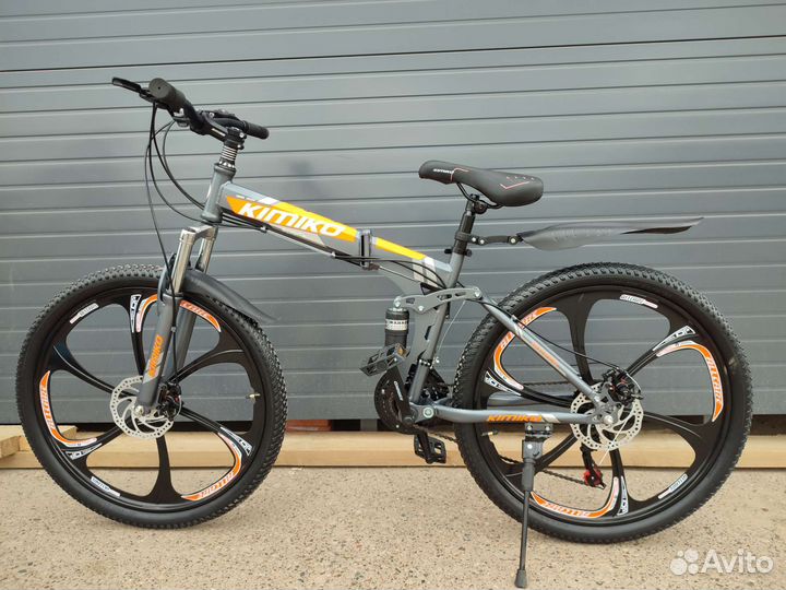 Велосипед на литых дисках