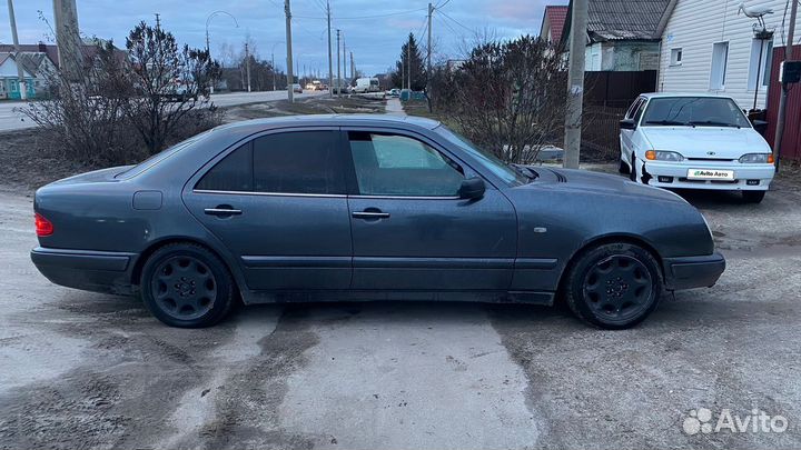 Mercedes-Benz E-класс 2.3 AT, 1997, 378 200 км