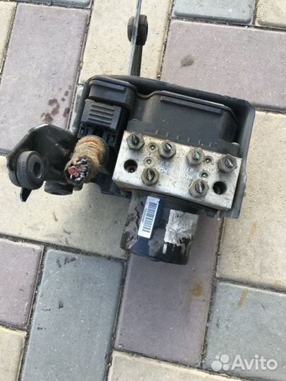 Блок ABS Opel Insignia 1.8