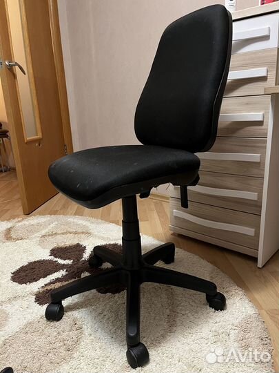 Компьютерный стул