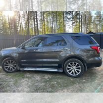 Ford Explorer 3.5 AT, 2017, 143 000 км, с пробегом, цена 3 300 000 руб.