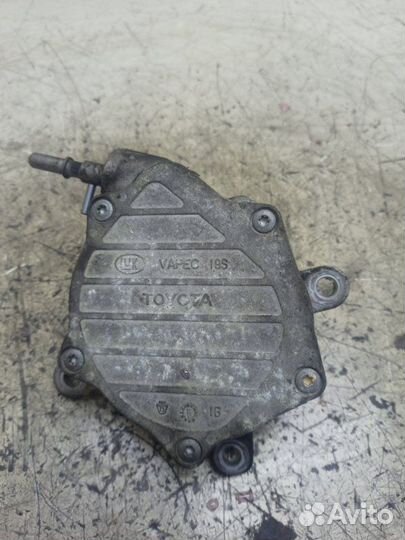 Вакуумный насос Toyota Avensis 1AD-FTV 2006