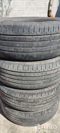 Continental ContiPremiumContact 5 215/55 R17 94V