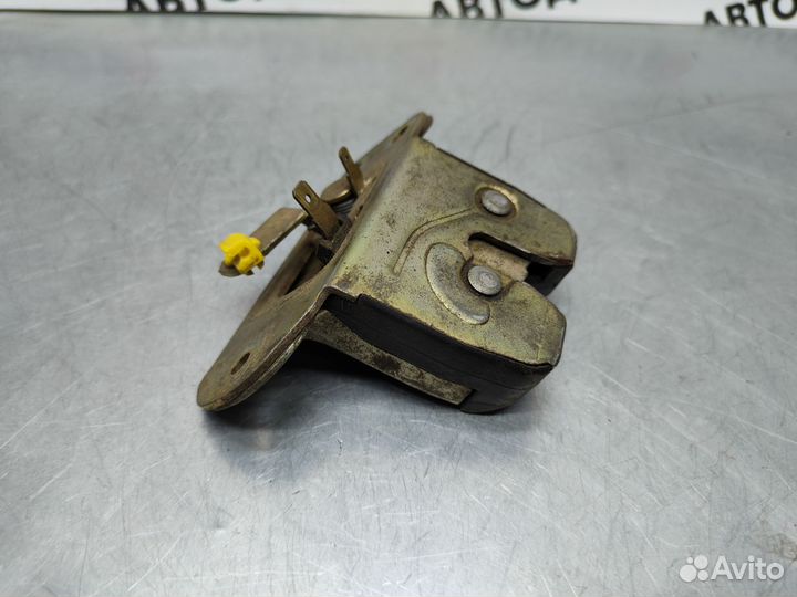 Замок багажника Volvo S40 (I, VS16) 1997 г.в