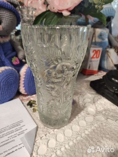 Хрустальная ваза