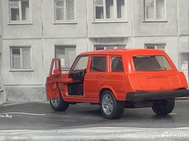 Модель автомобиля ваз 2104 1:32