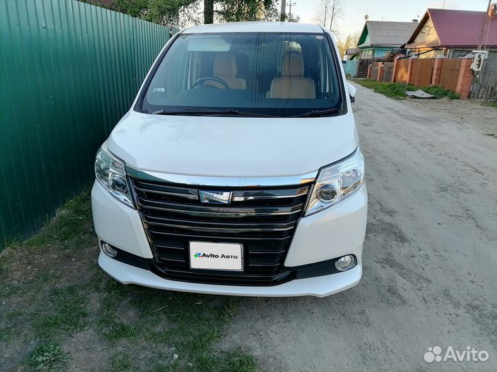 Toyota Noah 1.8 CVT, 2014, 134 000 км